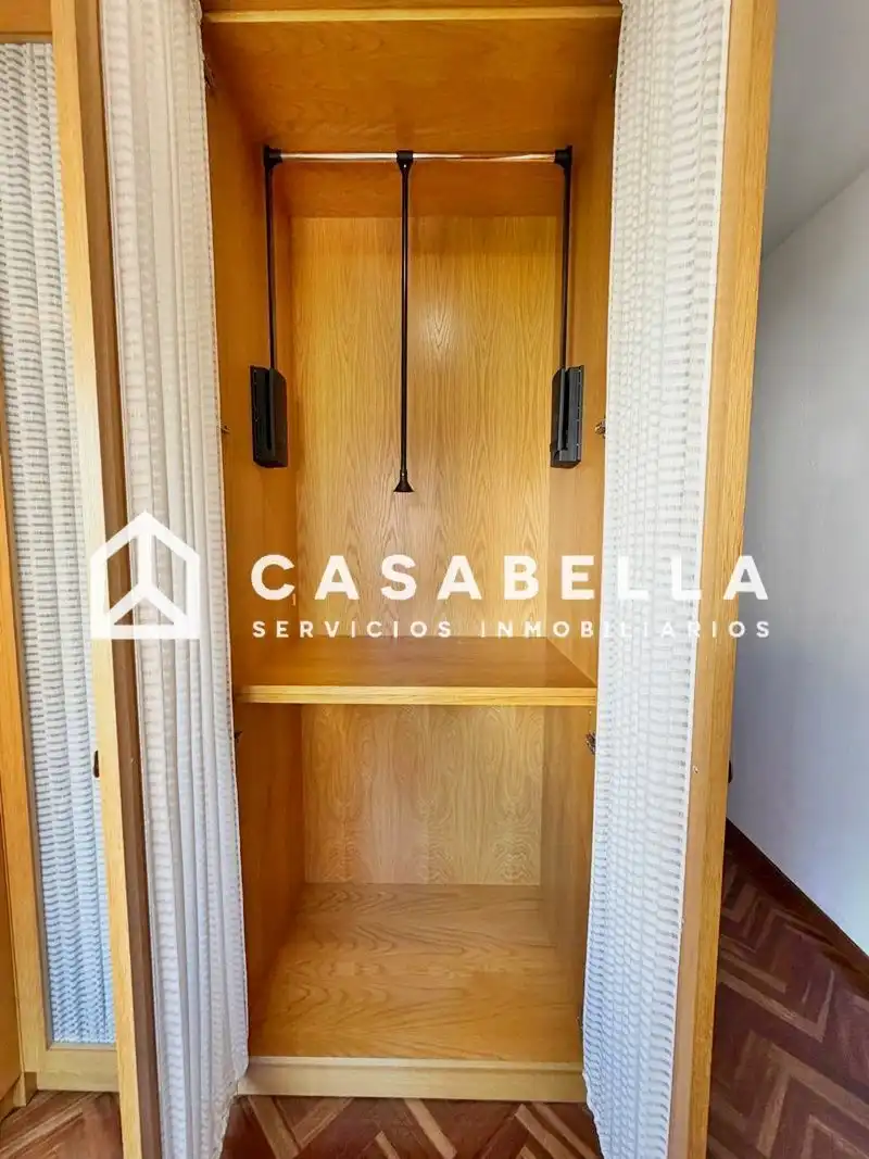 Habitación de Piso de alquiler en Valencia con Aire acondicionado, Calefacción y Trastero