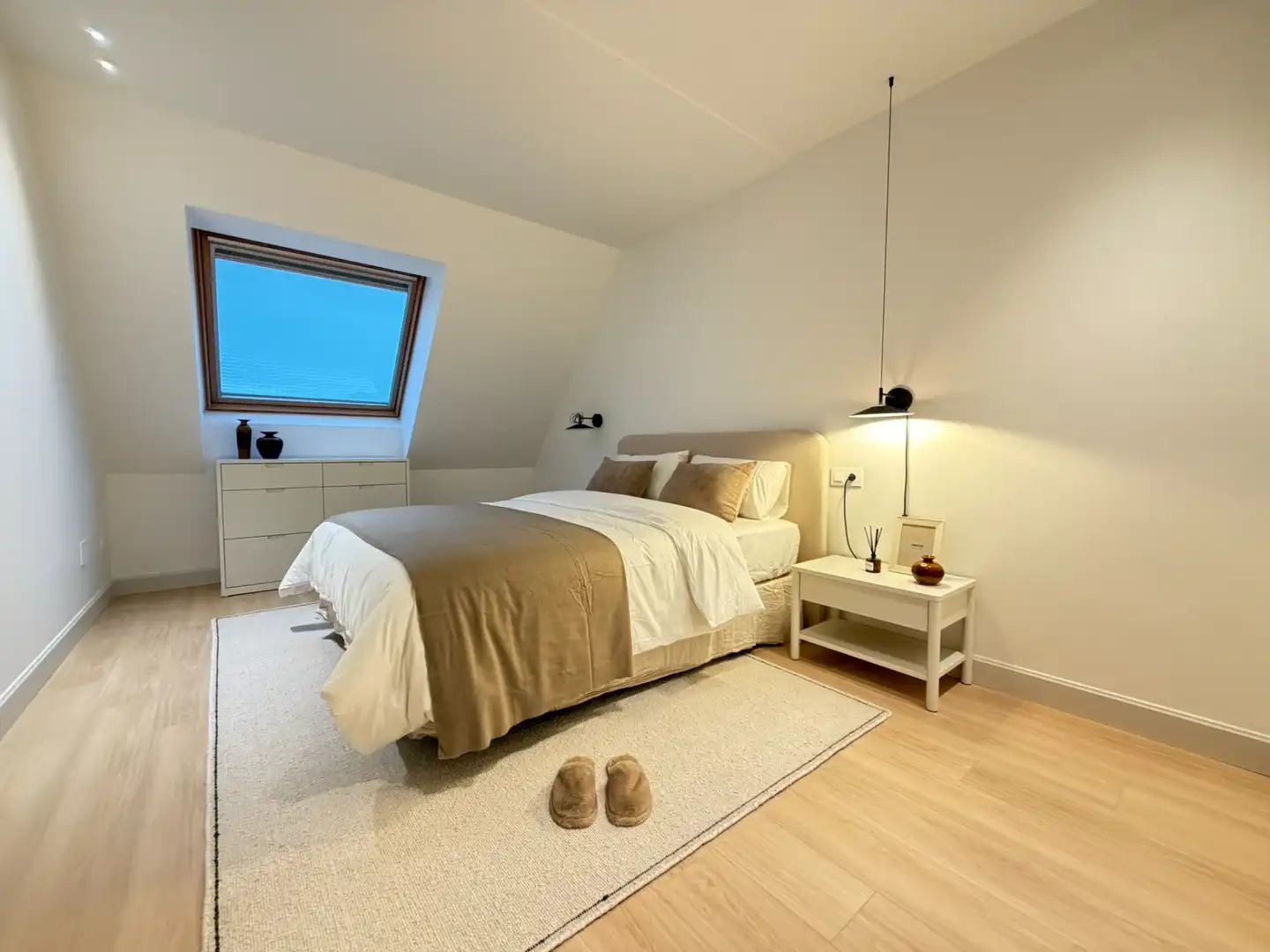 Habitación de Ático en venta en Lugo con Amueblado y Alarma