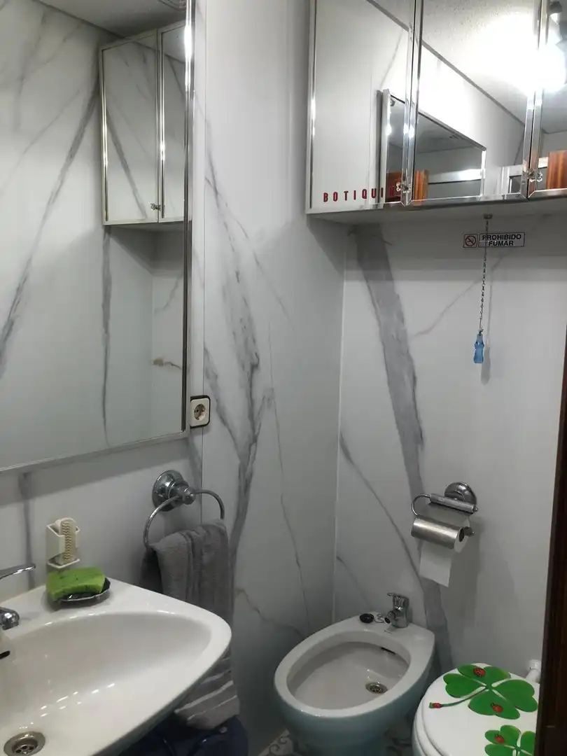 Badezimmer von Büro zur Miete in Móstoles mit Abstellraum