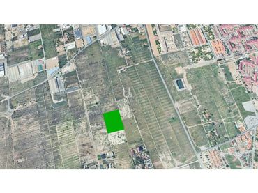 Terreny residencial en venda a Travesia Mayayo Uno