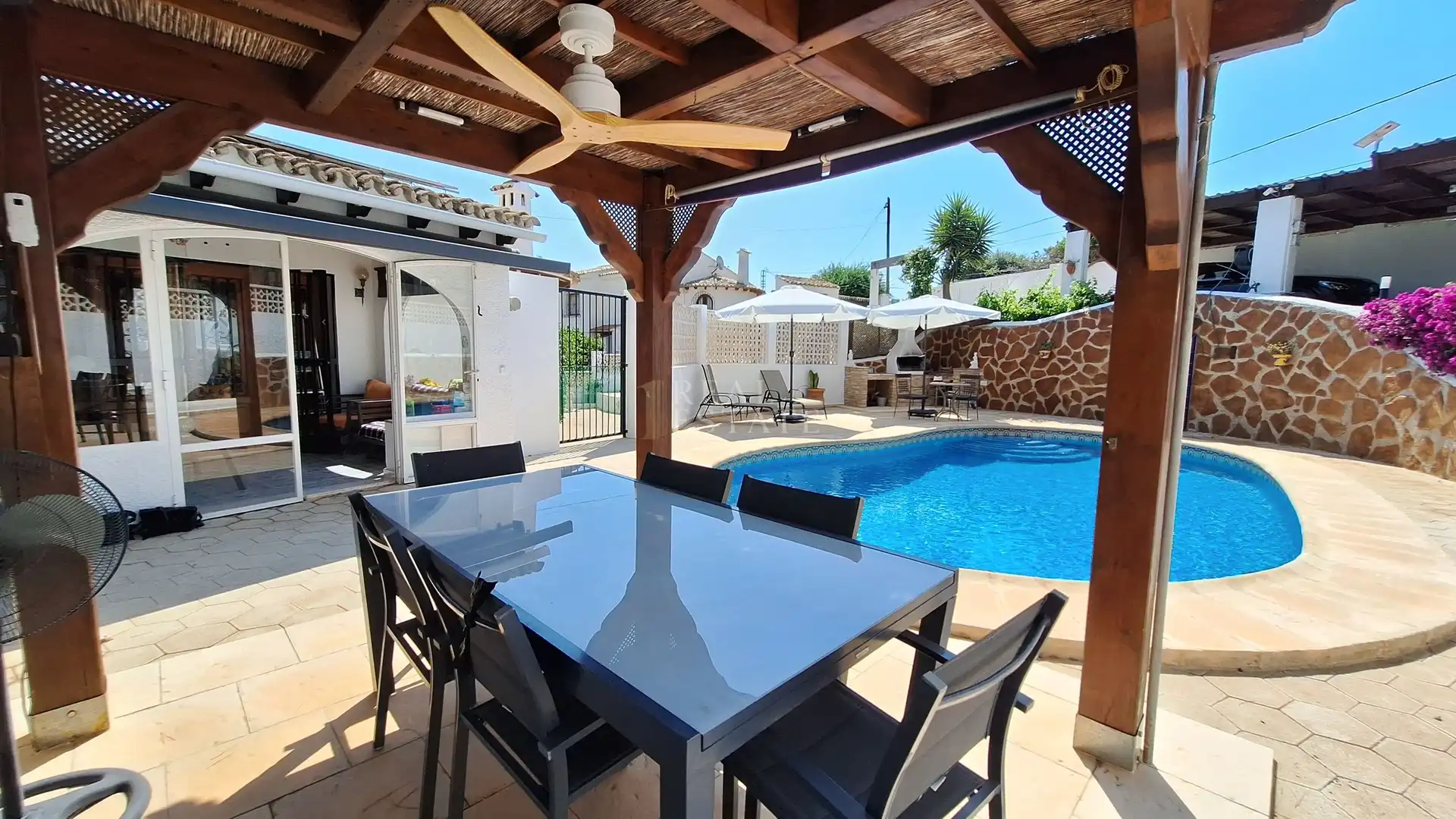 Casa amb piscina en venda a Calle Rio Sella, imagen 42