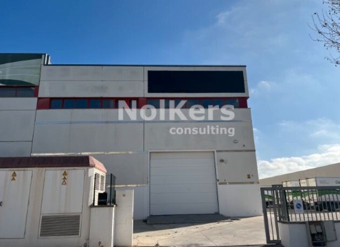 Exterior view of Industrial buildings for sale in Vilanova i la Geltrú  with Heating