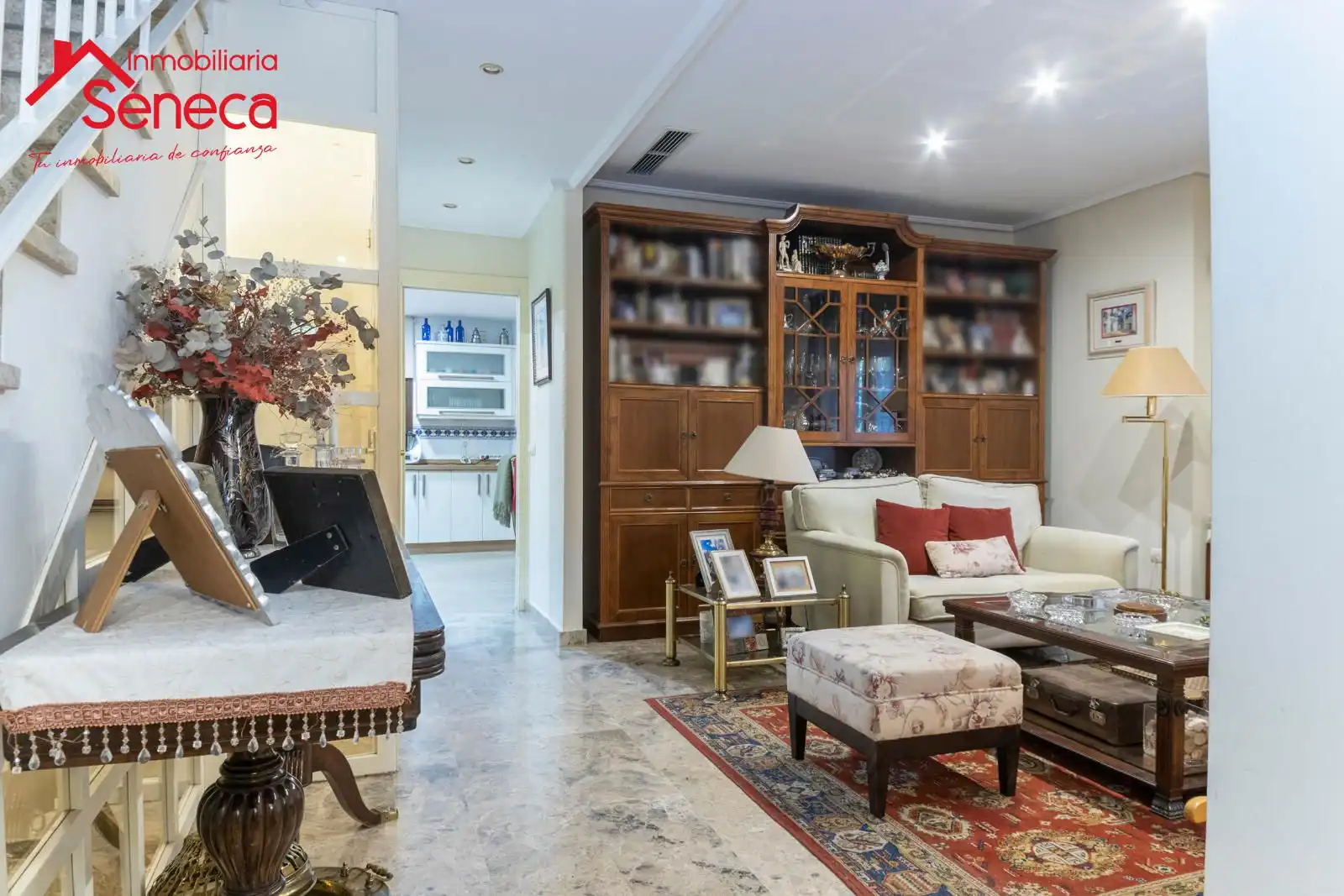Sala de estar de Casa adosada en venta en Córdoba con Aire acondicionado, Calefacción y Jardín privado
