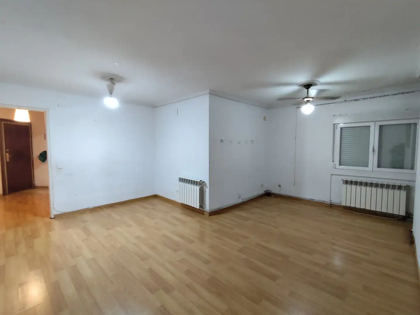 Piso con piscina en venta en Calle Magallanes 35, imagen 3