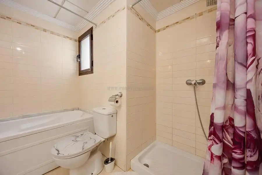 Apartamento con piscina en venta en Orihuela Costa, imagen 12