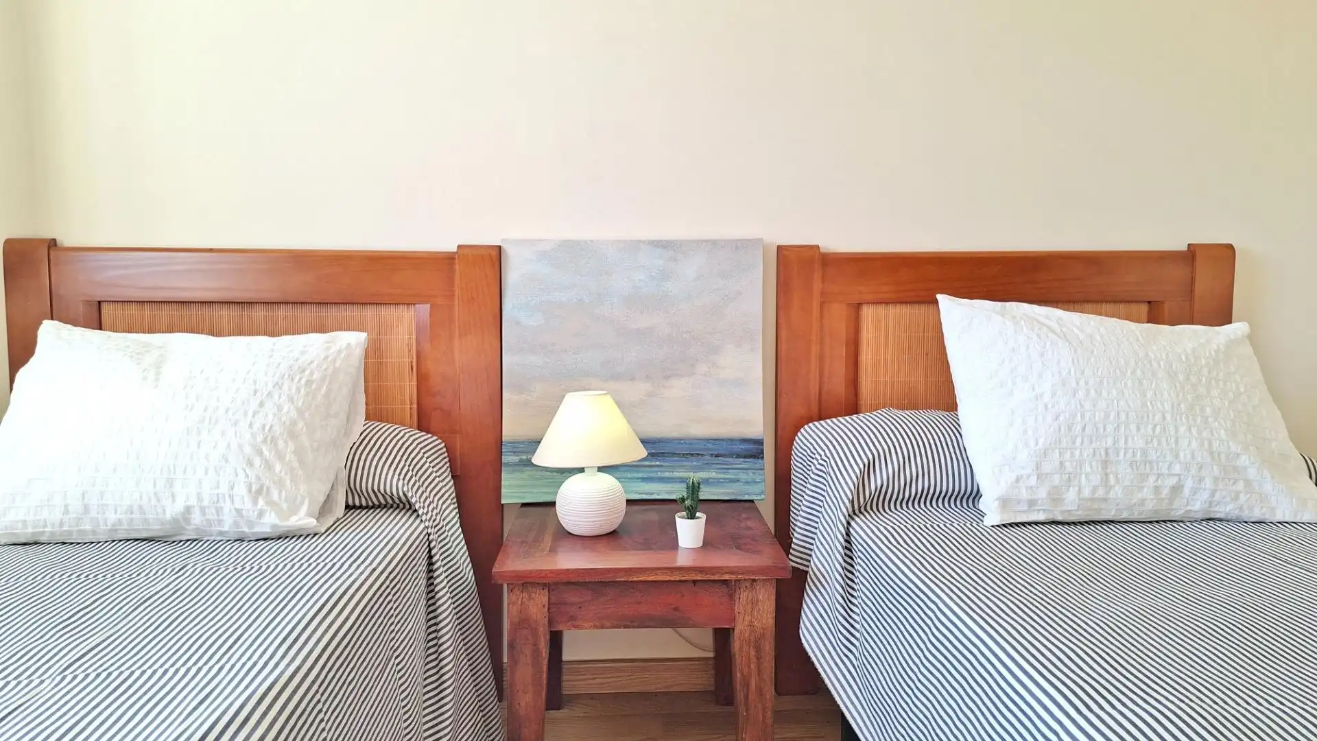 Habitación de Apartamento en venta en Carboneras con Jardín privado, Terraza y Alarma
