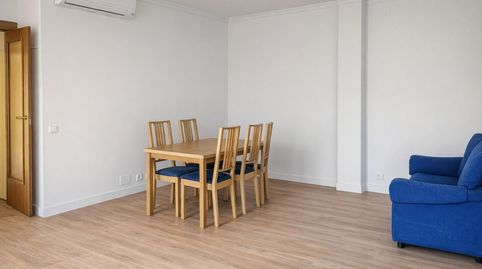 Foto 4 de Àtic de lloguer a Carrer del 8 de Març, La Plana, Esplugues de Llobregat