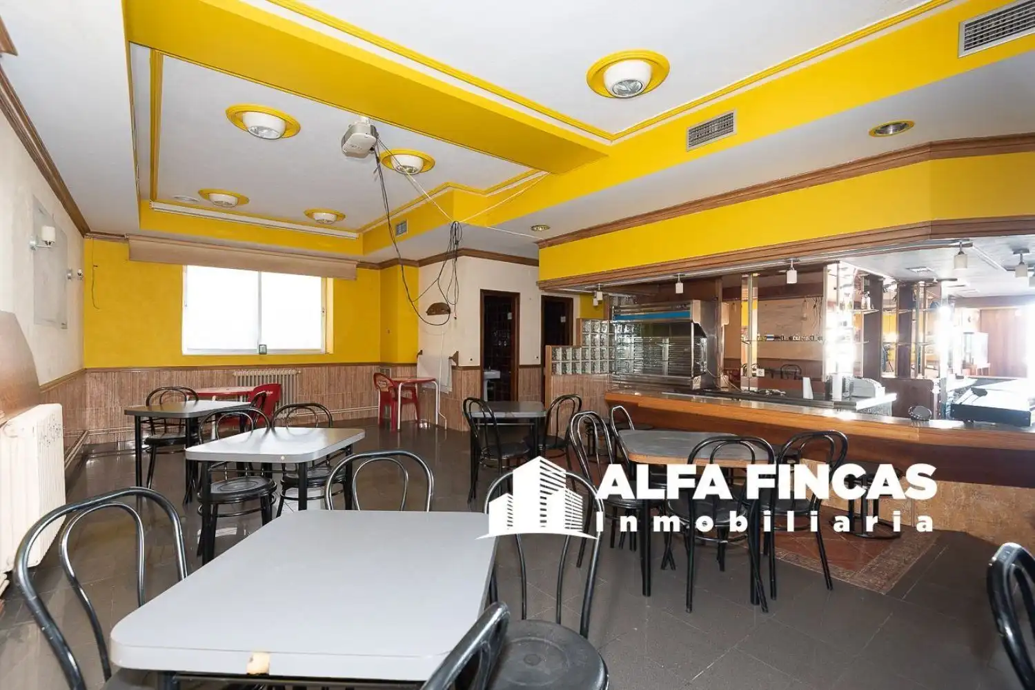 Local en venta en Villarrobledo