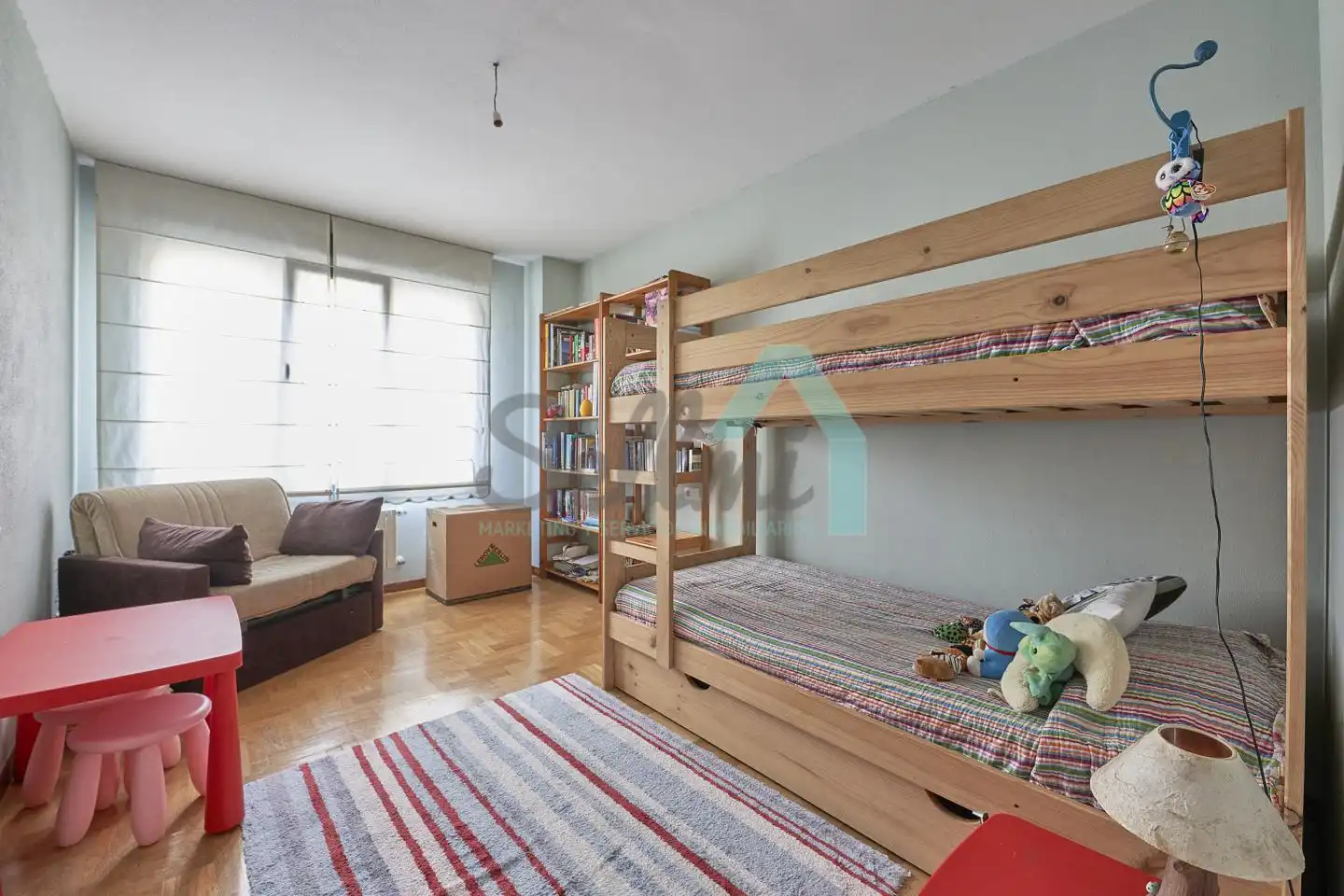 Flat for rent in Corín Tellado, Viesques