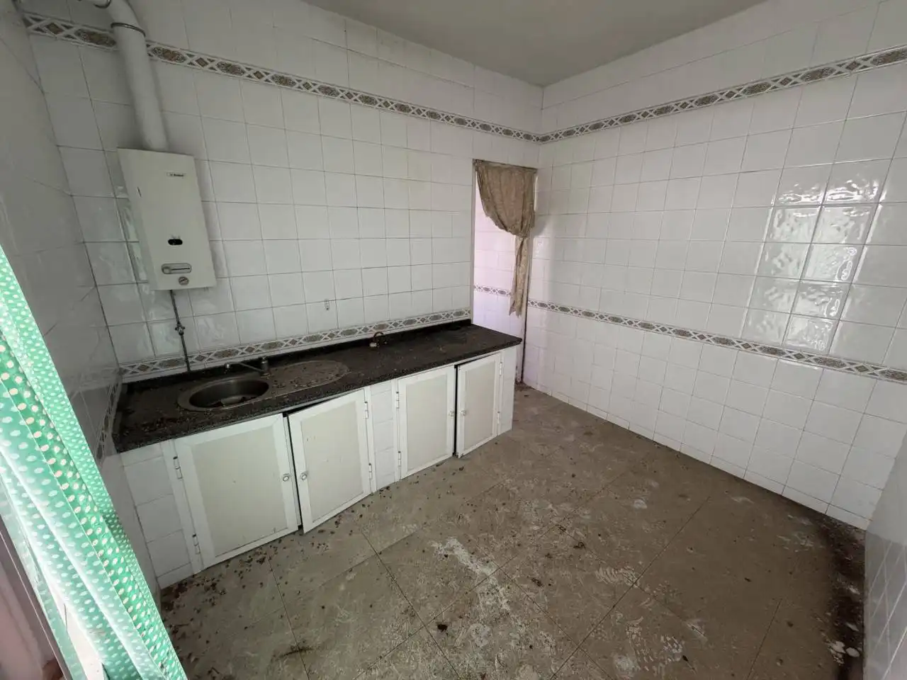 Cuina de Casa o xalet en venda en Moguer