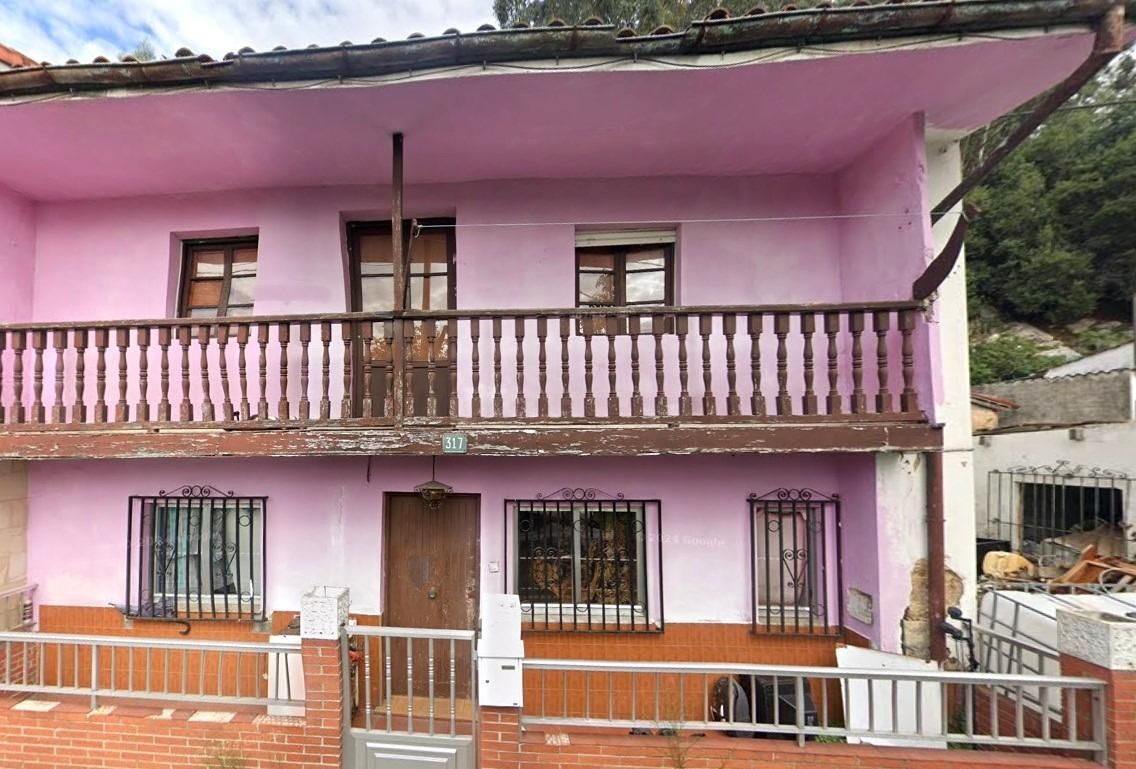 Vista exterior de Casa o xalet en venda en Torrelavega 