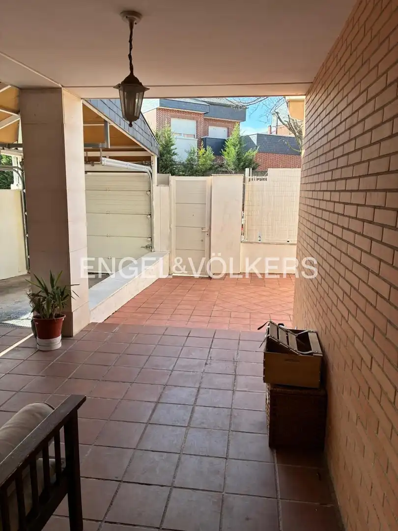 Terraza de Casa adosada en venta en Rivas-Vaciamadrid con Aire acondicionado, Calefacción y Jardín privado