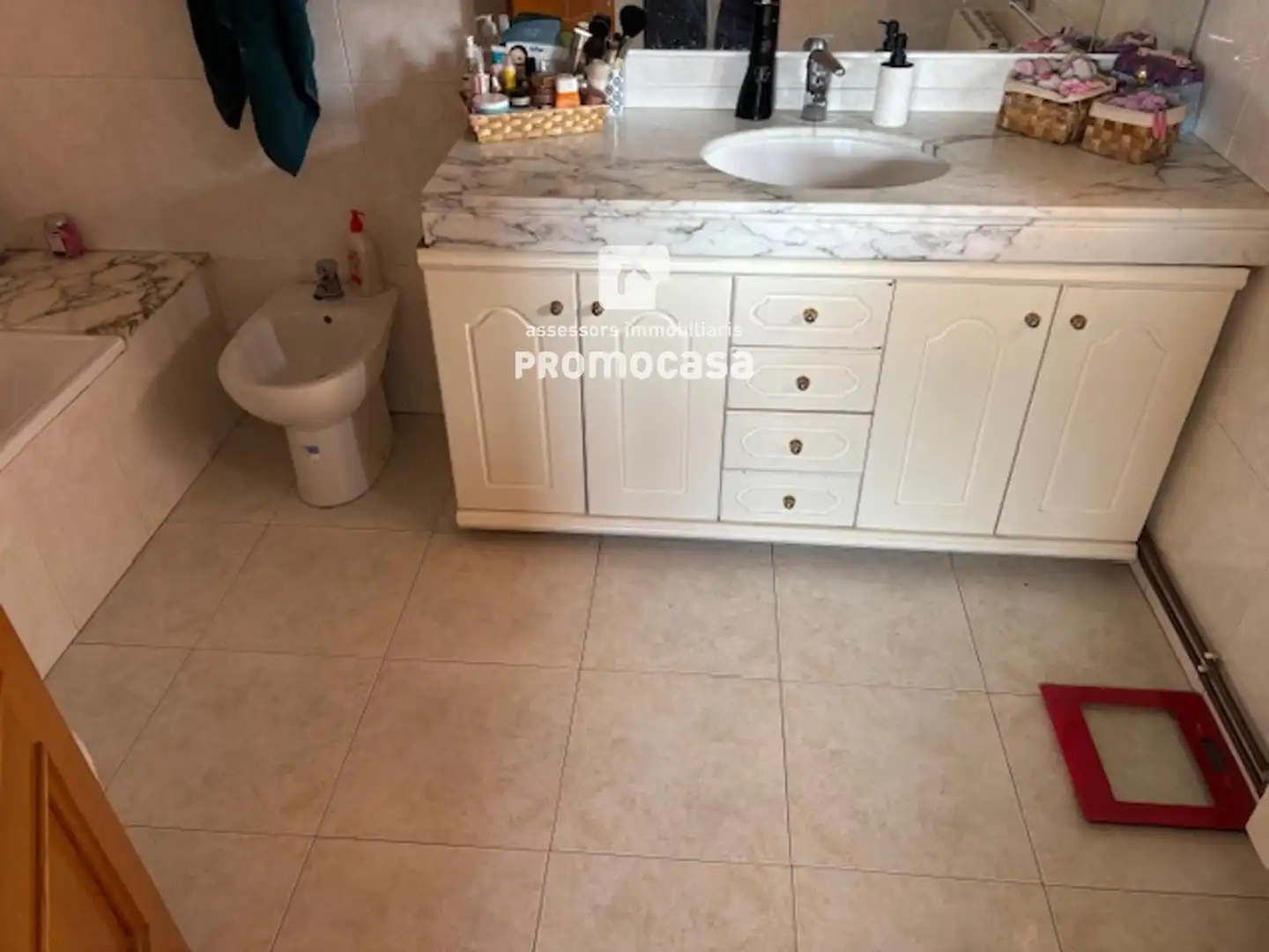 Baño de Casa o chalet en venta en Barberà del Vallès con Calefacción, Terraza y Balcón