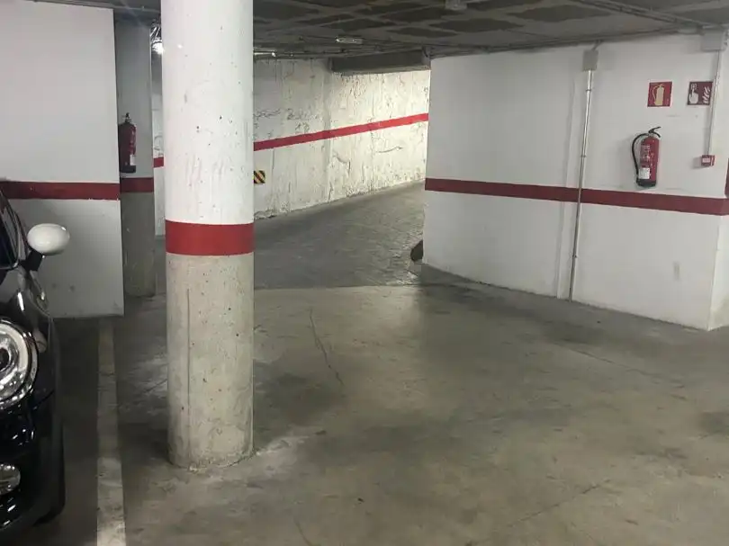 Parking for sale in President Lluís Companys 36, imagen 7