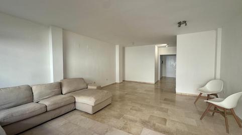 Foto 4 de Casa adosada en venda a Calle Esparto, 54, Santangelo, Málaga