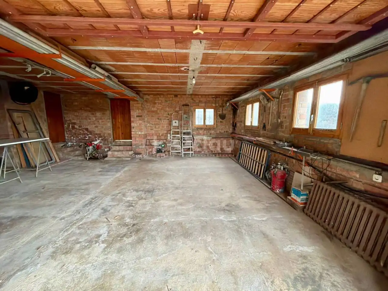 Casa o xalet en venda en Tavèrnoles amb Jardí privat i Terrassa