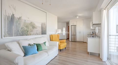 Foto 3 de Apartamento en venta en Coronel, Los Cristianos, Arona