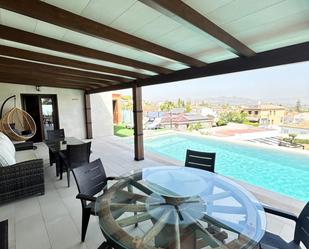 Terrassa de Casa o xalet en venda en Alhaurín de la Torre amb Calefacció, Jardí privat i Terrassa