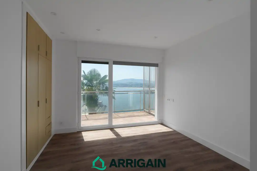 Bedroom of Houses for sale in Hondarribia  with Heating, Private garden and Terrace