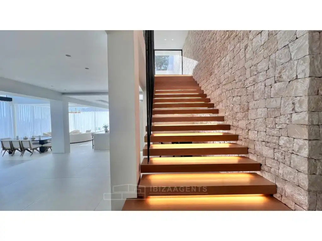 Casa o chalet en venta en Santa Eulària des Riu con Calefacción, Amueblado y Balcón