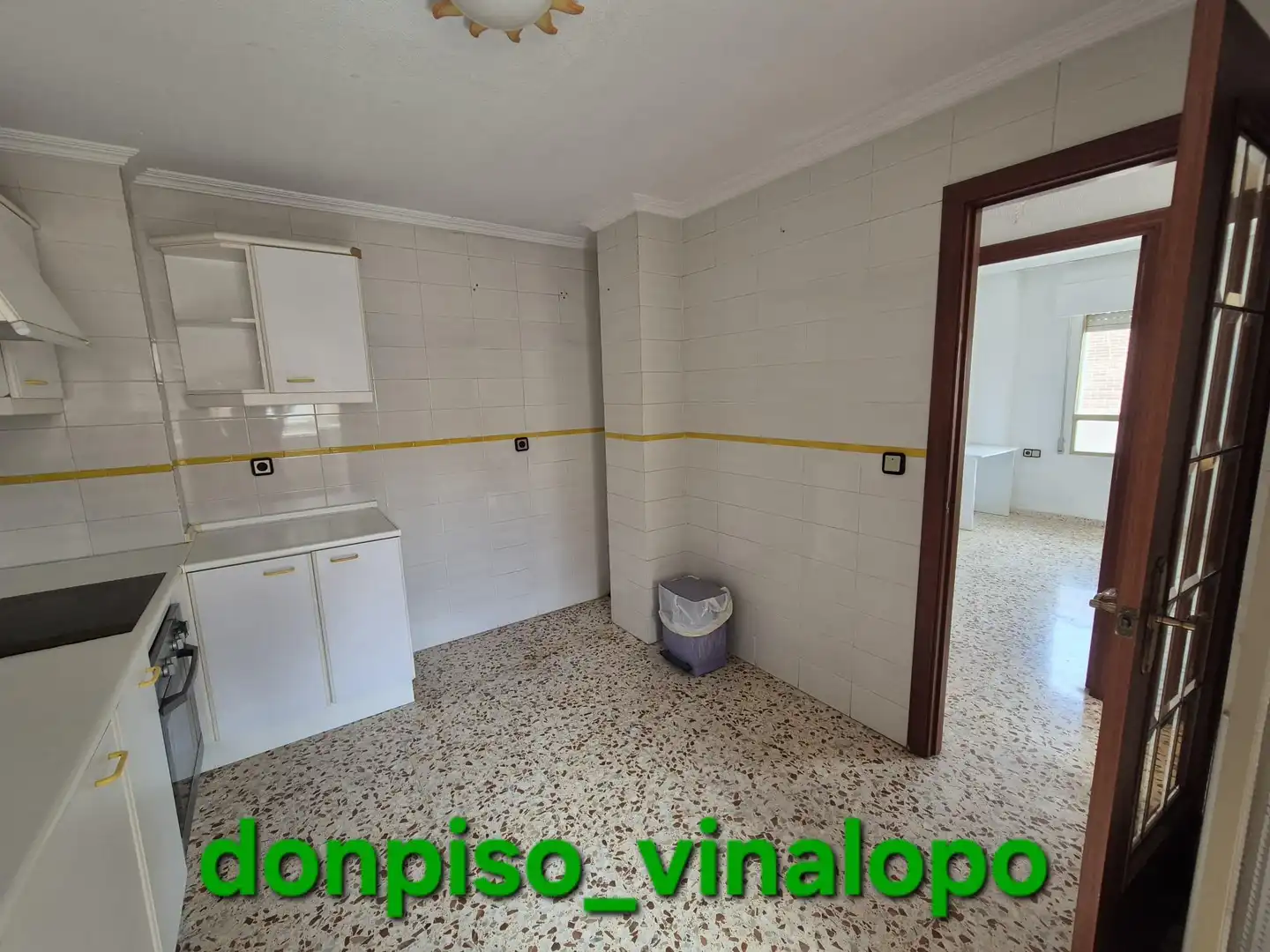 Kitchen of Apartments for sale in Elda  with Air Conditioner and Heating