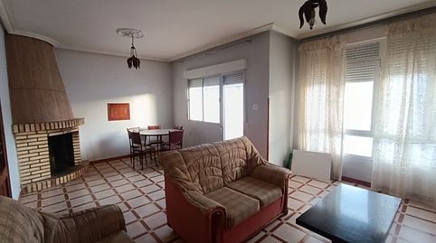Foto 2 de Casa o chalet en venta en Calle Carolina Coronado, 7, Moraleja, Cáceres