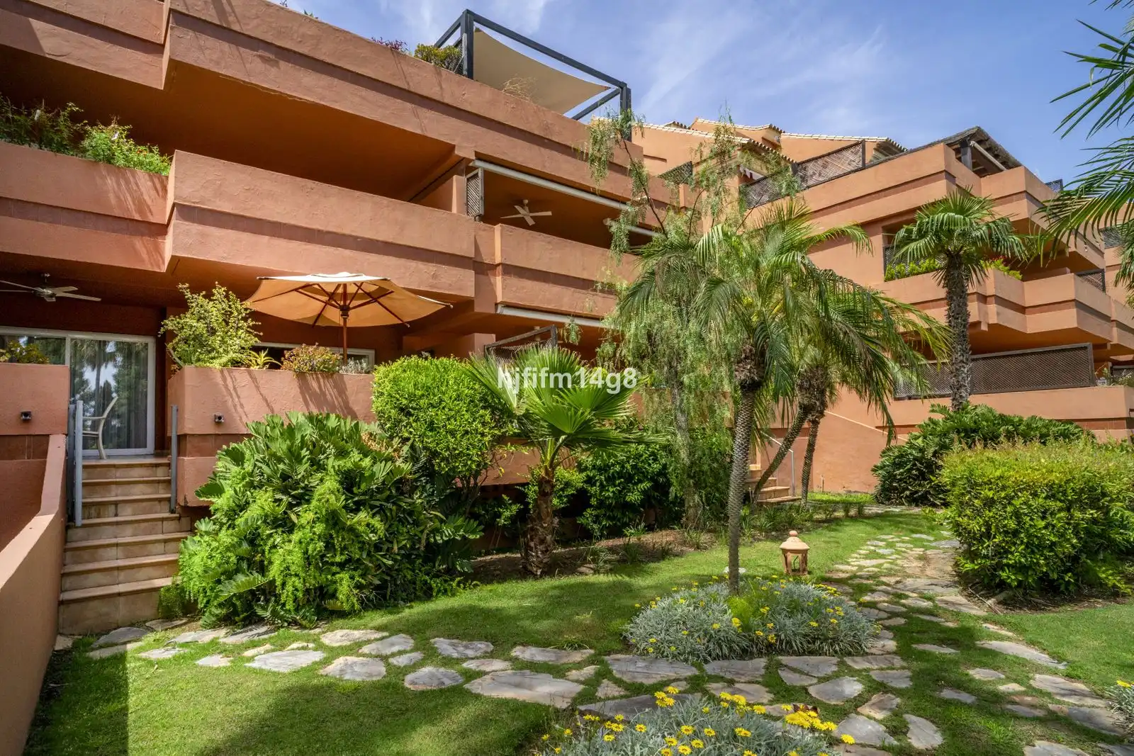 Wohnung mit Pool zum Verkauf in Calle Isabel Clara Eugenia 357