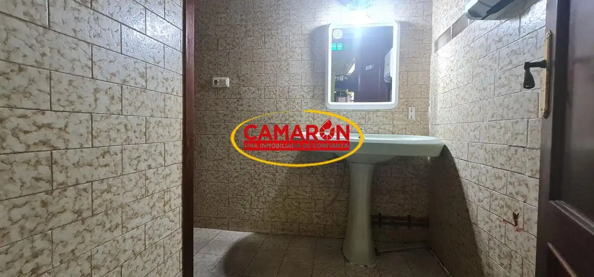 Local comercial en venta en Coria del Río, imagen 5