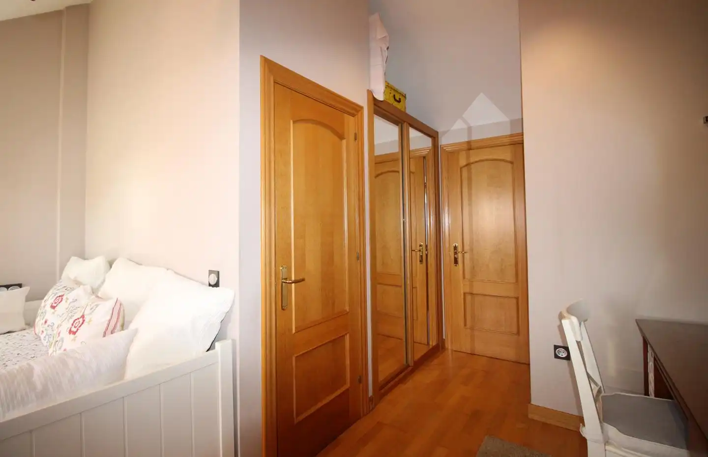 Casa adosada en venta en Gijón  con Calefacción y Terraza