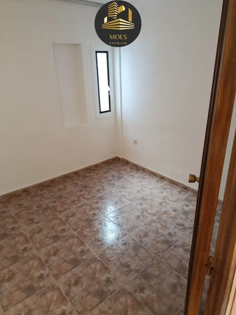 Piso en venta en Jaén con Balcón