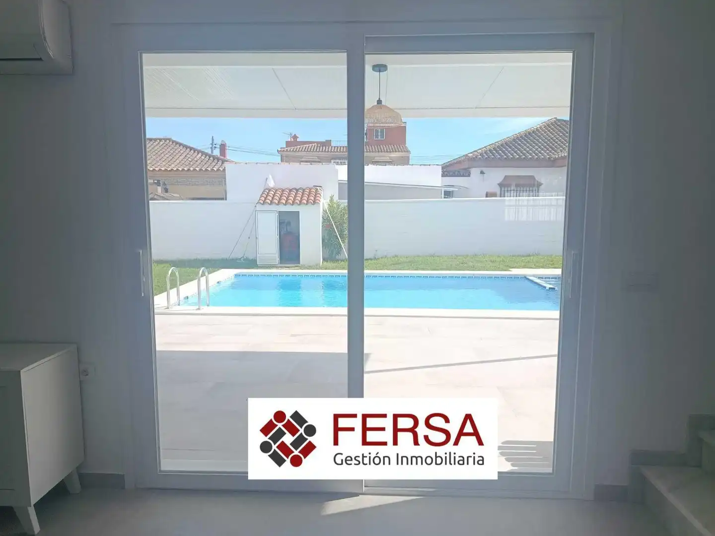 Vista exterior de Casa o chalet de alquiler en El Puerto de Santa María