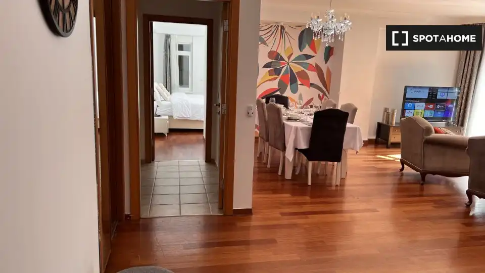 Menjador de Apartament per a compartir en Osorno la Mayor amb Aire condicionat, Terrassa i Moblat