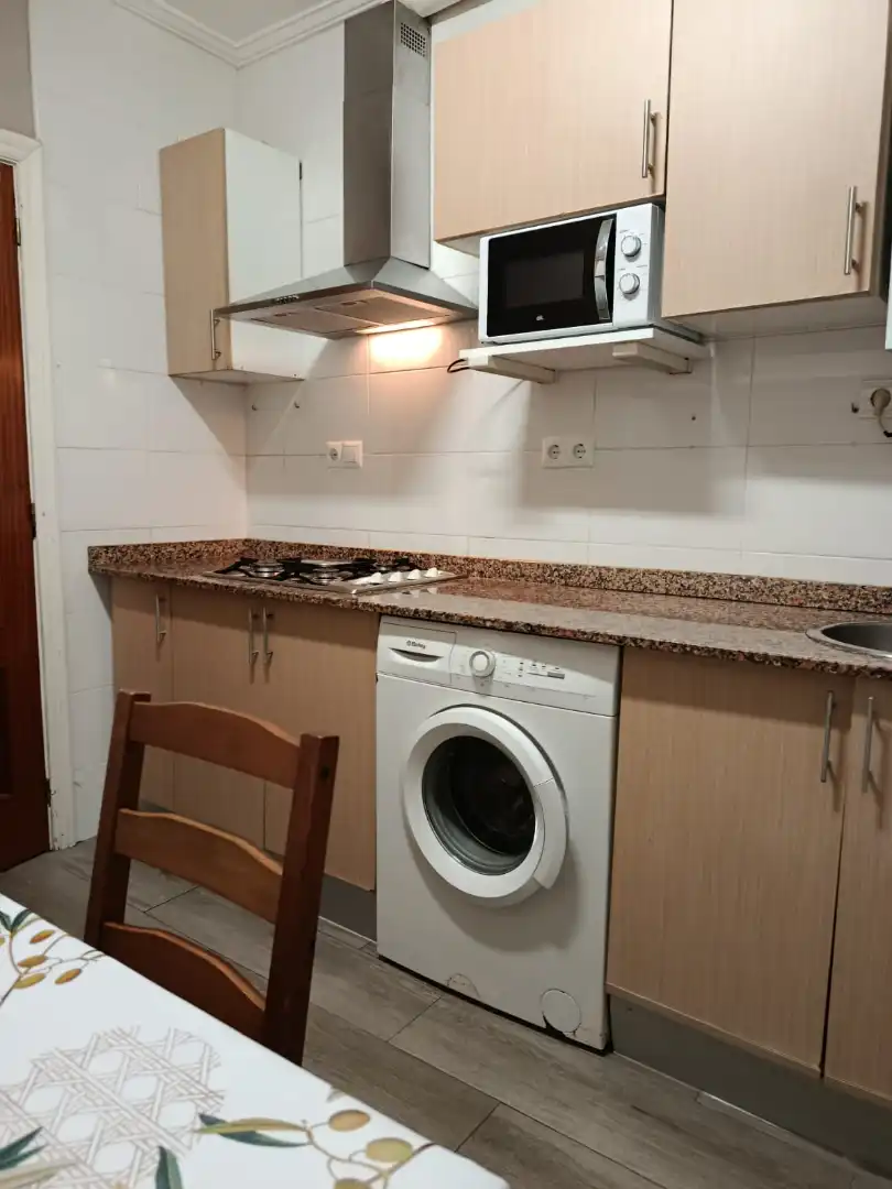 Küche von Wohnung zum Verkauf in El Astillero   mit Heizung, Möbliert und Ofen
