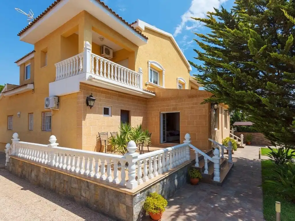 Casa amb piscina en venda a Orihuela Costa