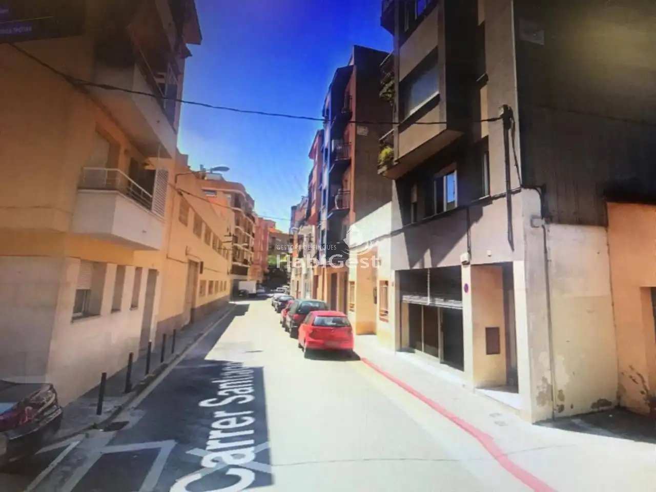 Local comercial en venda a Calle SANTIAGO RUSINYOL