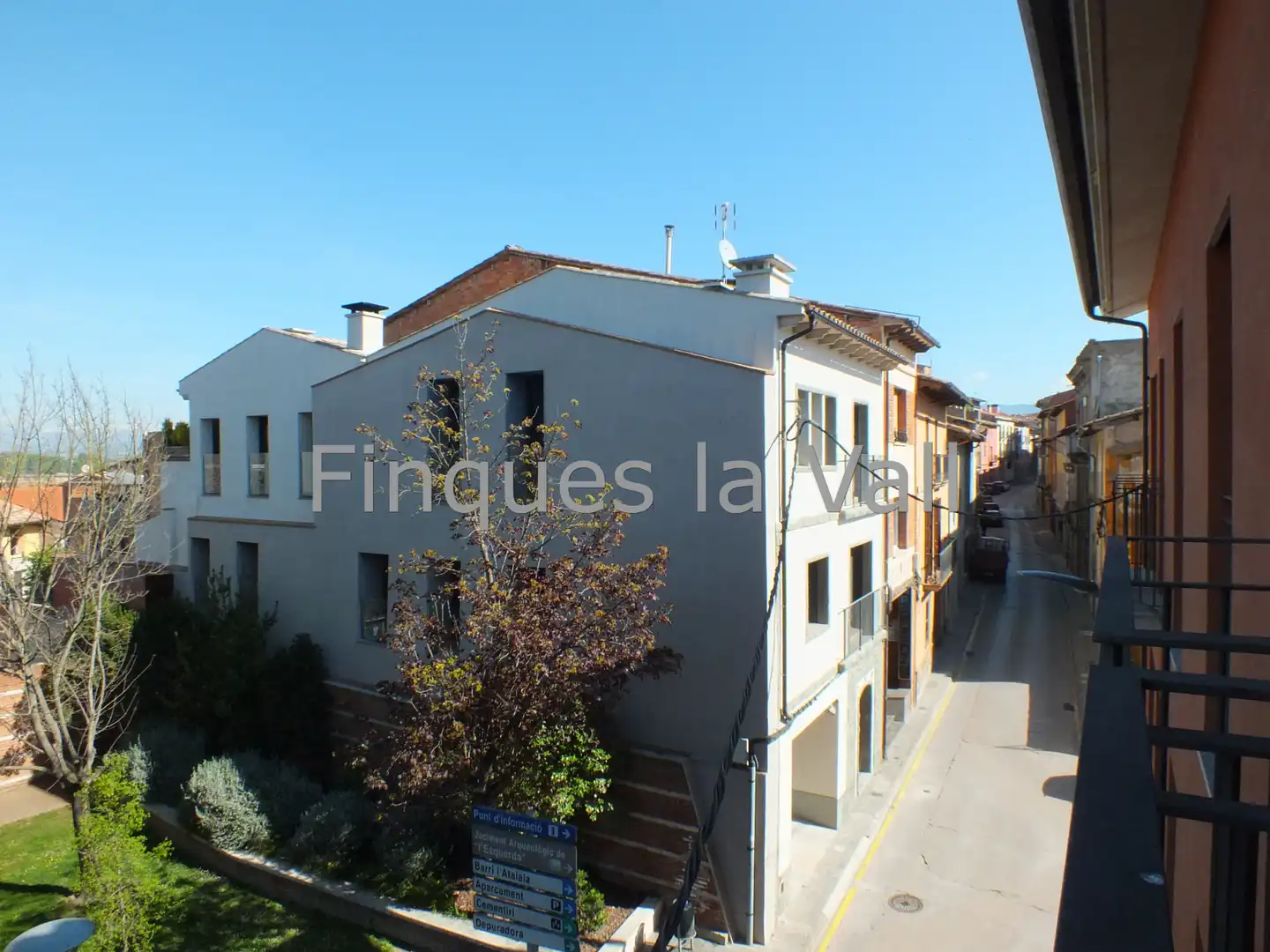 Exterior view of Flat for sale in Roda de Ter  with Heating, Oven and Balcony