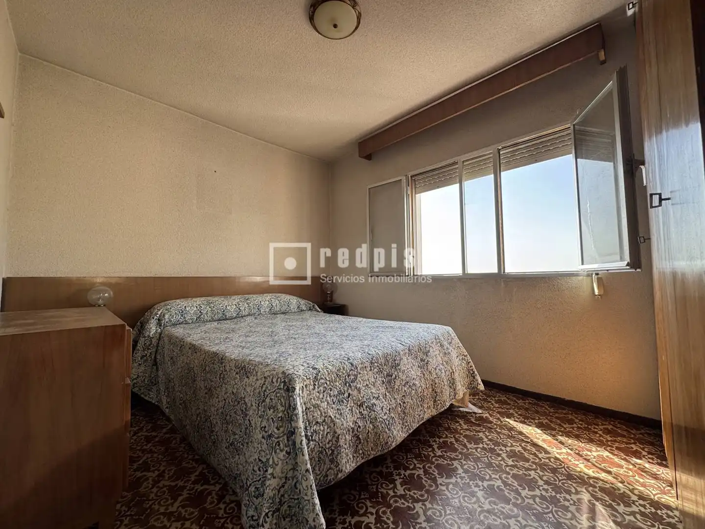 Habitación de Piso en venta en Madrid con Terraza