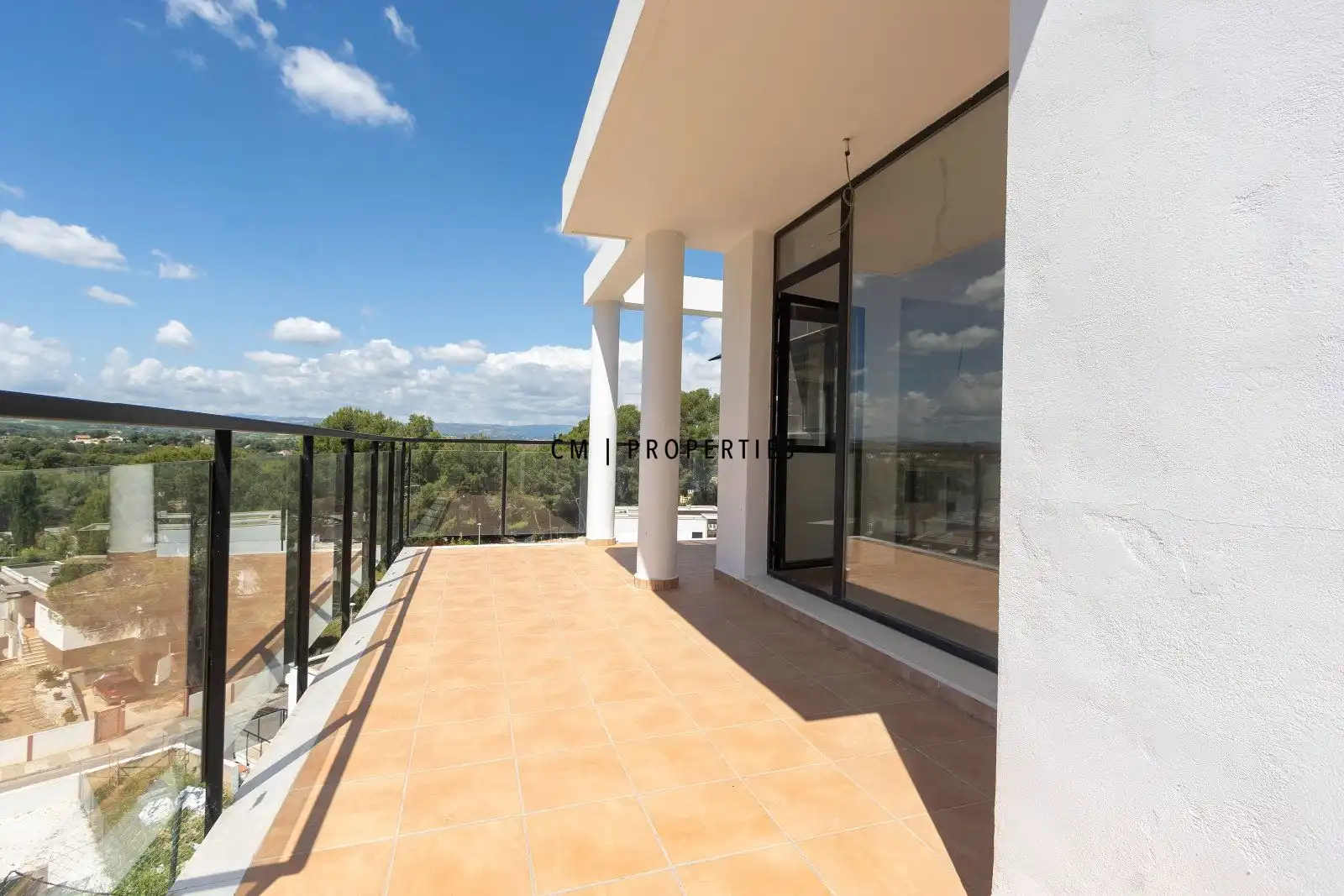 Terraza de Casa adosada en venta en Chiva con Aire acondicionado, Calefacción y Jardín privado
