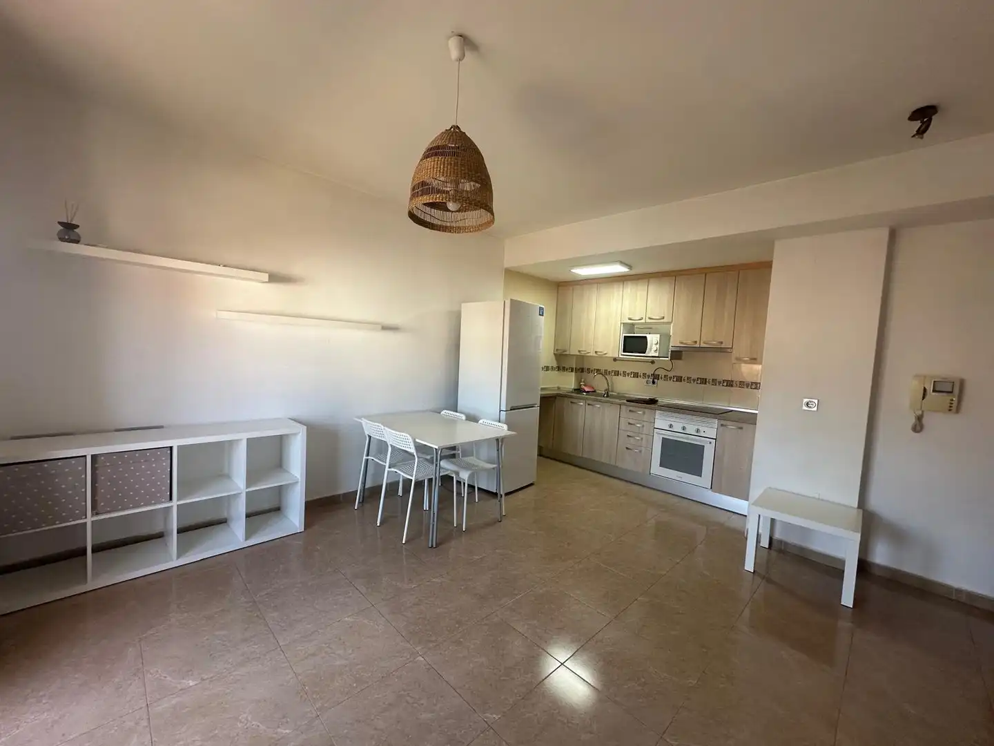 Küche von Wohnung zum Verkauf in Murcia mit Klimaanlage, Abstellraum und Möbliert