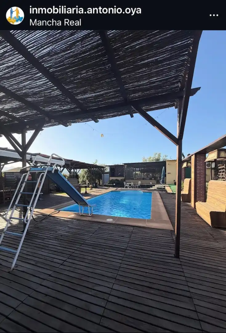 Schwimmbecken von Country house zum Verkauf in Mancha Real mit Klimaanlage, Heizung und Privatgarten