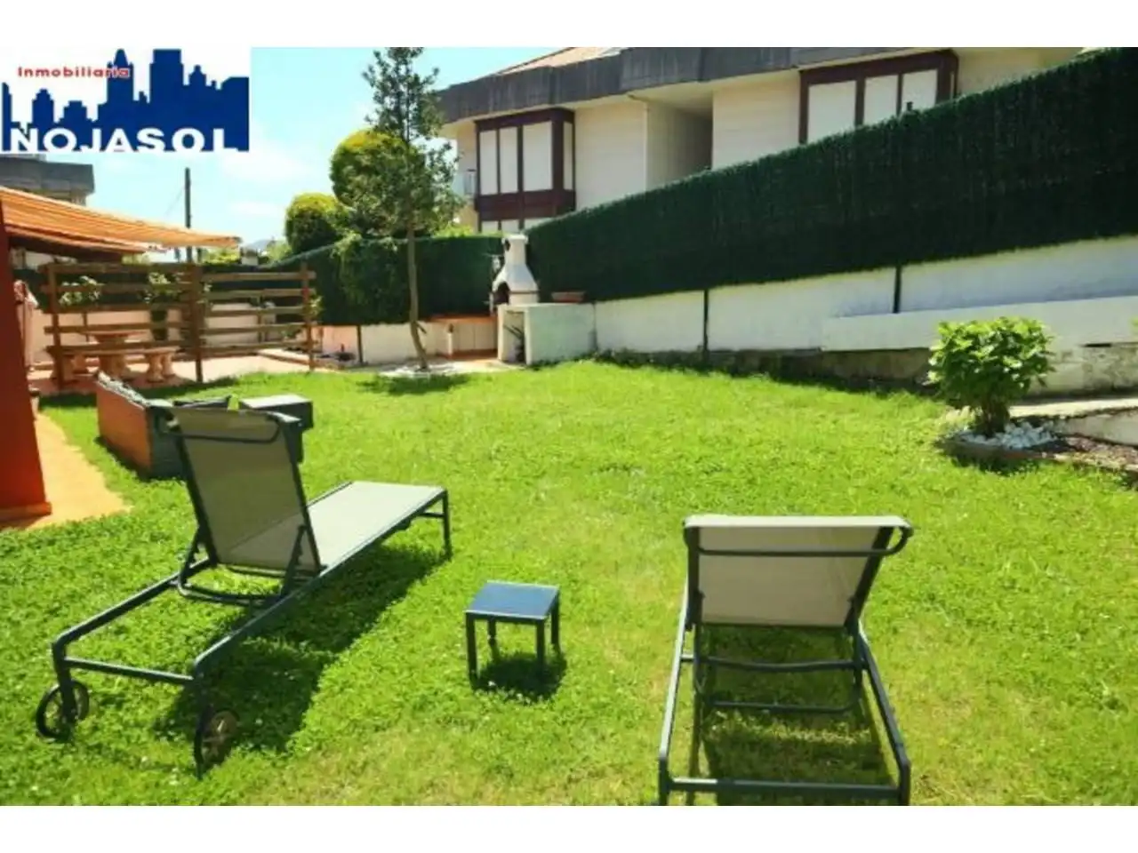 Jardí de Apartament de lloguer en Arnuero amb Calefacció, Jardí privat i Terrassa