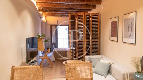 Foto 2 de Pis en venda a Carrer de Sant Antoni Abat, El Raval,  Barcelona Capital