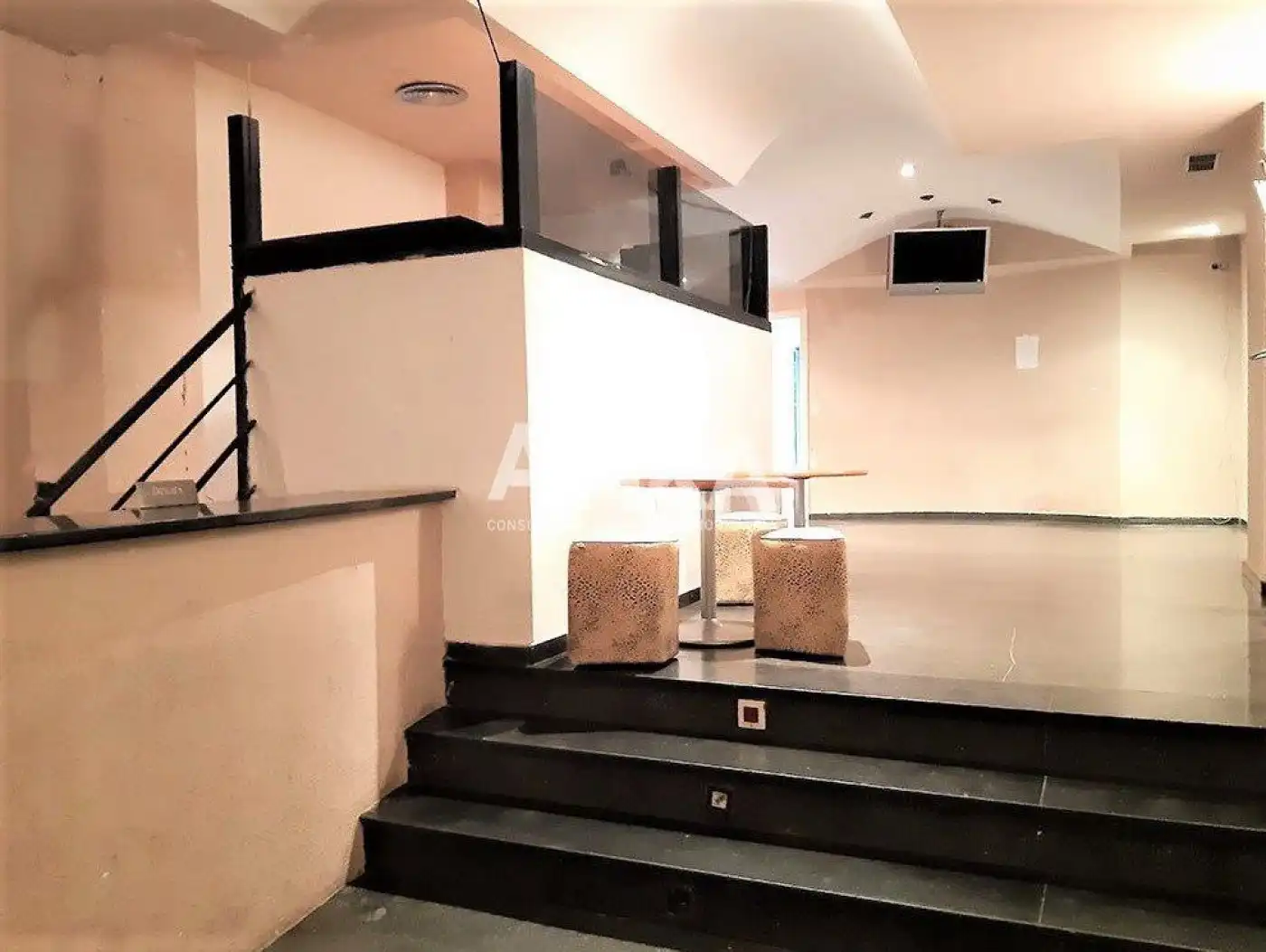 Business premises for sale in Sant Josep - Zona Hospital, imagen 7