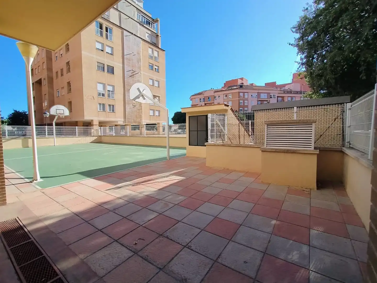 Piso con balcón en venta en Carrer d'Amali Gimeno 9, imagen 3