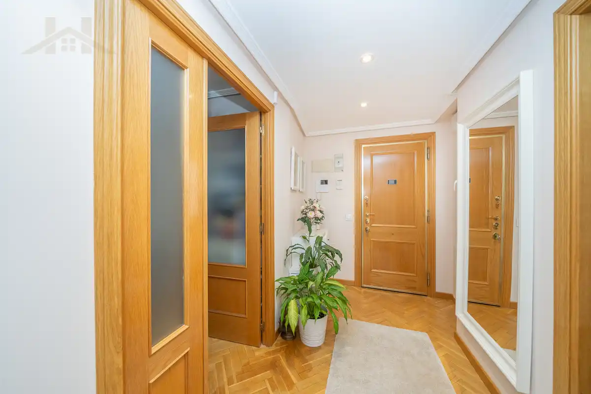 Flat for sale in Boadilla del Monte  with Air Conditioner, Heating and Storage room