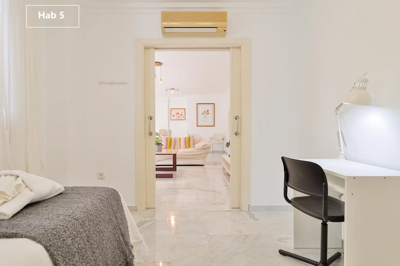 Habitación de Piso de alquiler en Málaga con Aire acondicionado, Amueblado y Internet