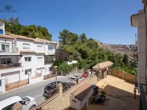 Vista exterior de Pis de lloguer en Almuñécar amb Aire condicionat, Terrassa i Moblat
