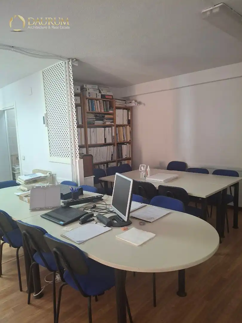 Local en venda en Alcobendas amb Internet i Alarma