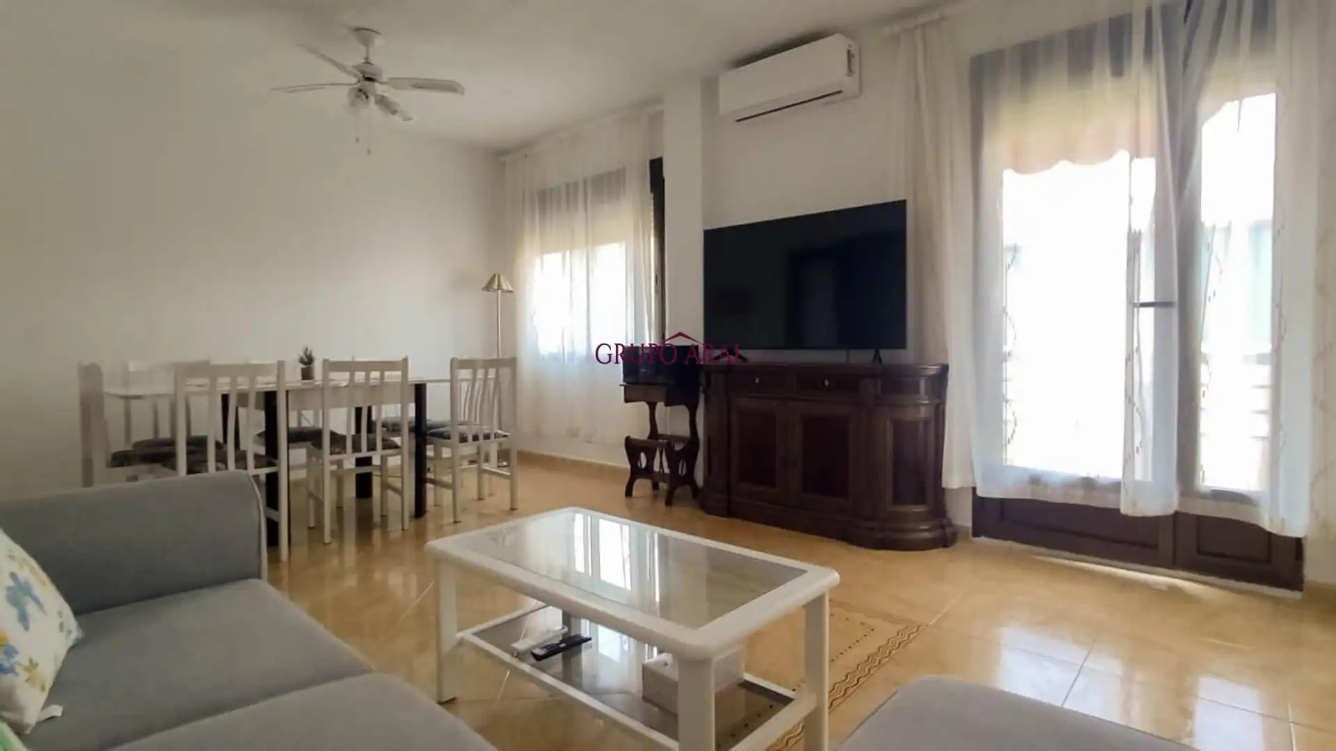 Living room of Flat for sale in Alicante / Alacant  with Air Conditioner and Balcony