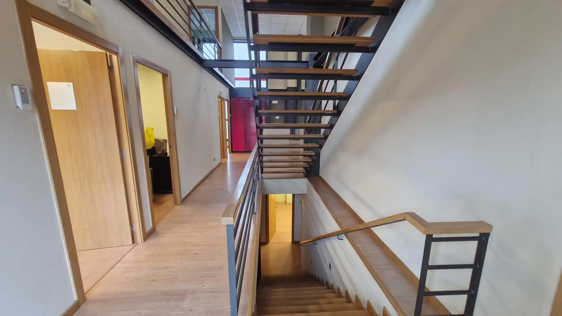 Büro zur Miete in Rúa Xosé Chao Rego 8, Santiago de Compostela, España, imagen 12